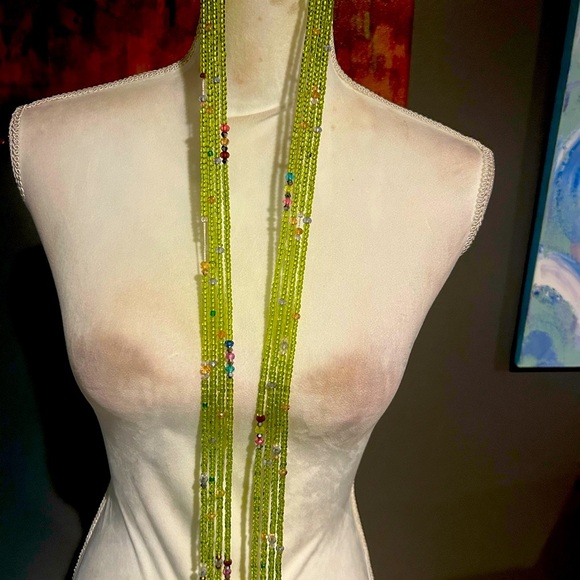 Single strand Lemon Green tie-on waist beads 38 Inches Length - Picture 5 of 7